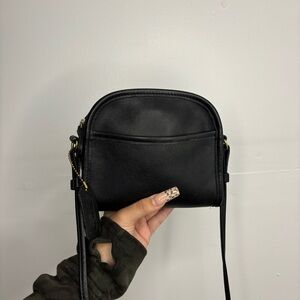 Authentic COACH Vintage Abbie Small Black Leather Crossbody 9017